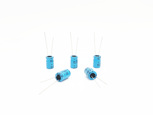 Tụ điện phân cực 100UF25V Tụ điện phân cực không phân cực