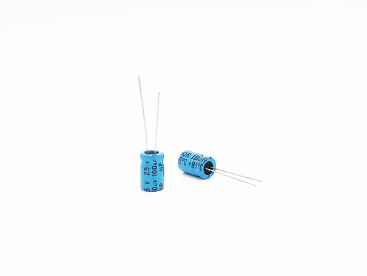 Tụ điện phân cực 100UF25V Tụ điện phân cực không phân cực