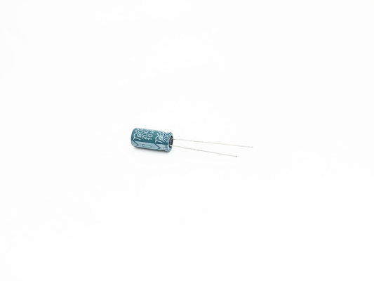 Tụ điện điện phân nhôm xuyên tâm ISO9001 8X16MM 10UF200V