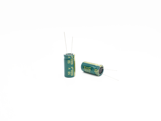 Tụ điện nhôm cao Voltag 1000UF 50V RoHS Đèn LED
