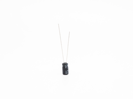 Tuổi thọ tải 2000 giờ Tụ điện loại dẫn hướng tâm 4.7UF 50V 5x11mm